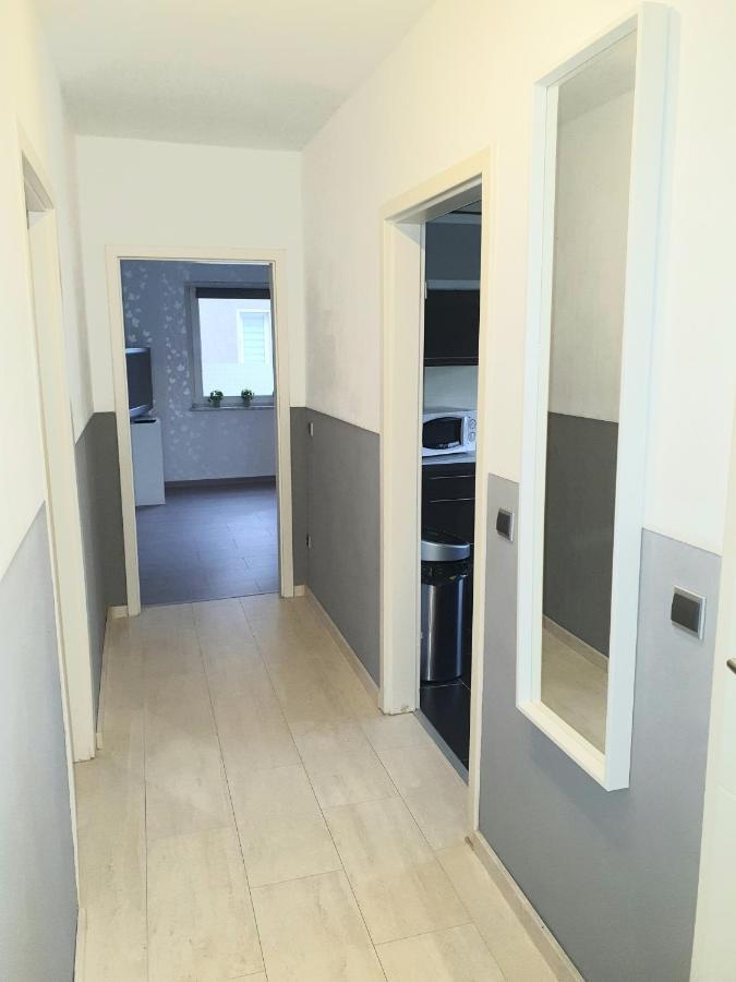 Pottmensch Oberhausen 3 Schlafzimmer Екстериор снимка